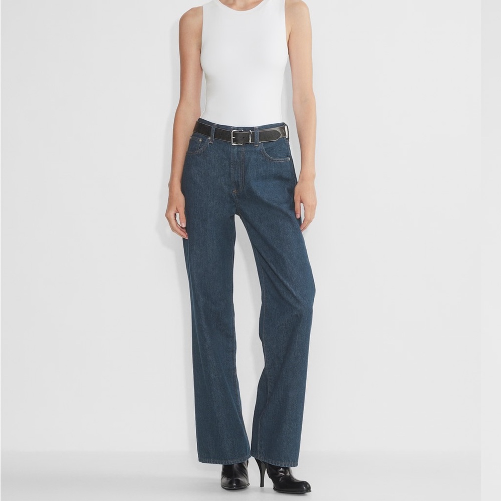 Aritzia Contour Crew Bodysuit